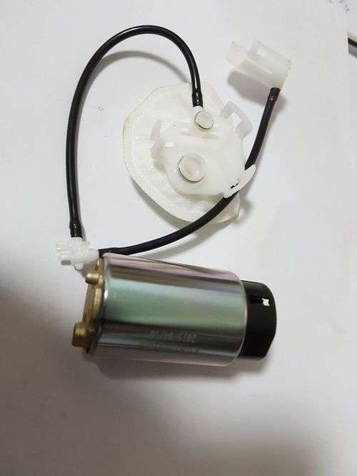 Fuel Pumps TOYOTA QUANTUM 2.7i 2TRFE ELECTRIC FUEL PUMP for sale in